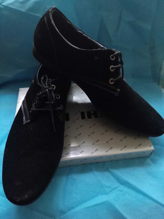 Продам чоловічі туфлі