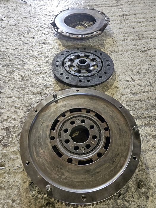 Sprzęgło Bmw E30 E36 E39 E46 2.0i 2.3i 2.5i m52 m54 tarcza dwumasa doc
