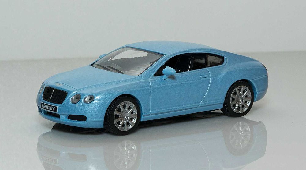Суперкары, Bentley Continental GT