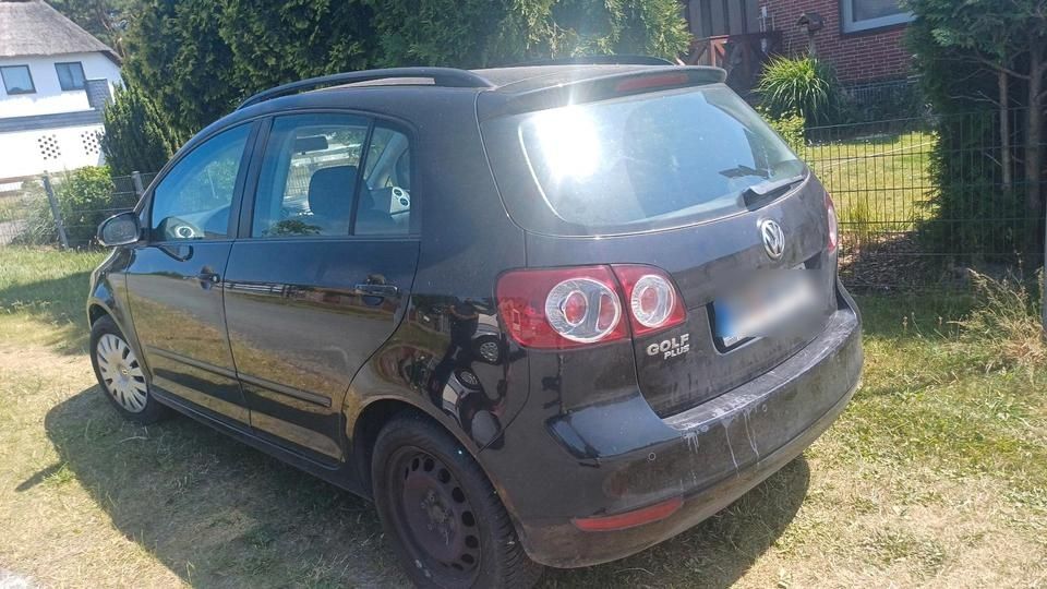 Sprzedam golfa plus 6 1.4 mpi tylko 160tys km