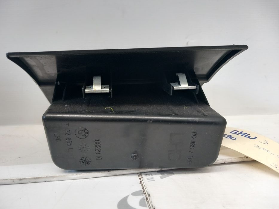 Porta luvas compartimento de arrumação BMW 3 E90 2004 a 2012