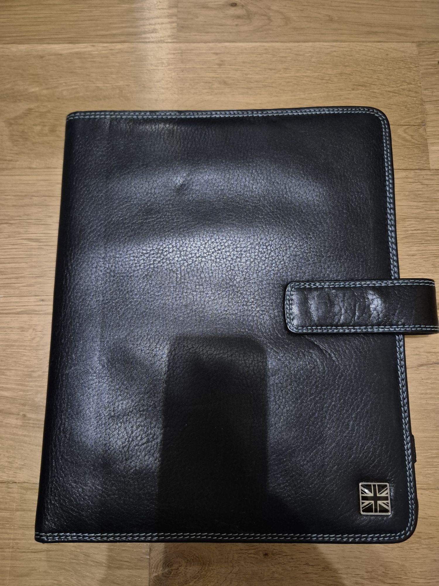 Tyler & Tyler etui na tablet skórzane 10-11 cali