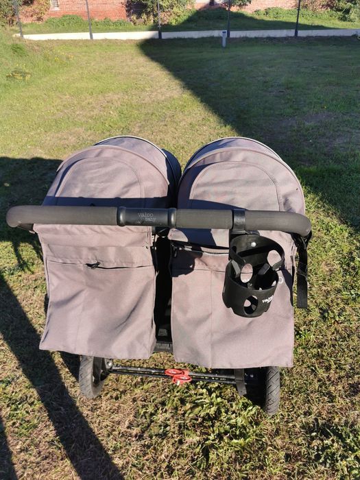 Wózek bliźniaczy, rok po roku, valco snap duo sport plus gondole