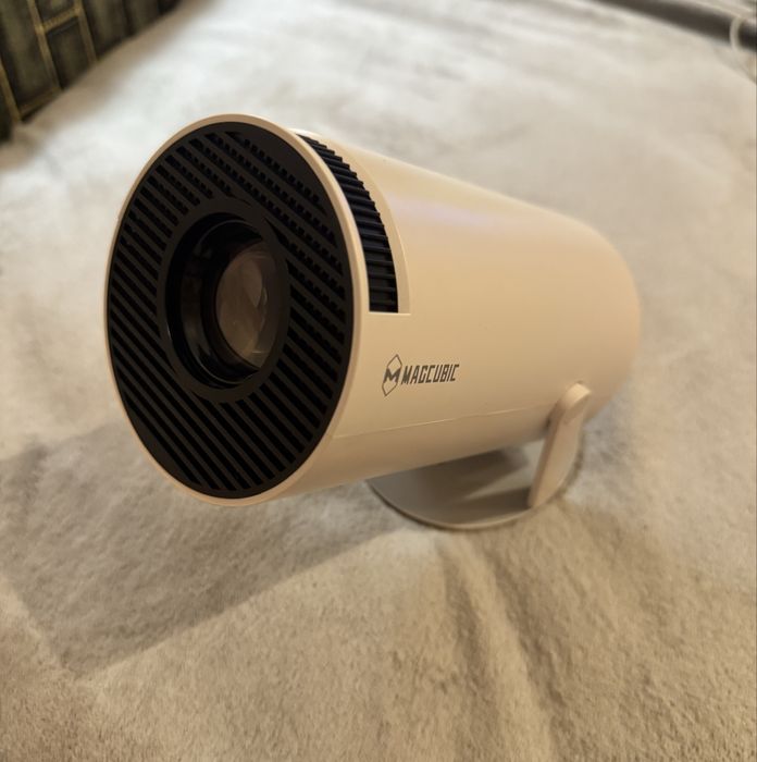 Проектор HY300 Magcubic