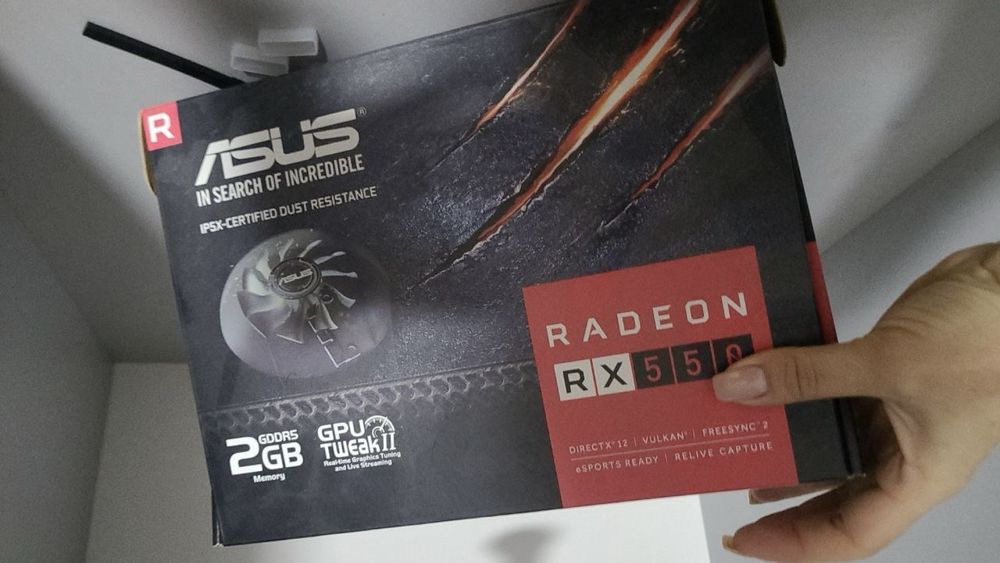 Відеокарта Radeon RX550 2GB ASUS