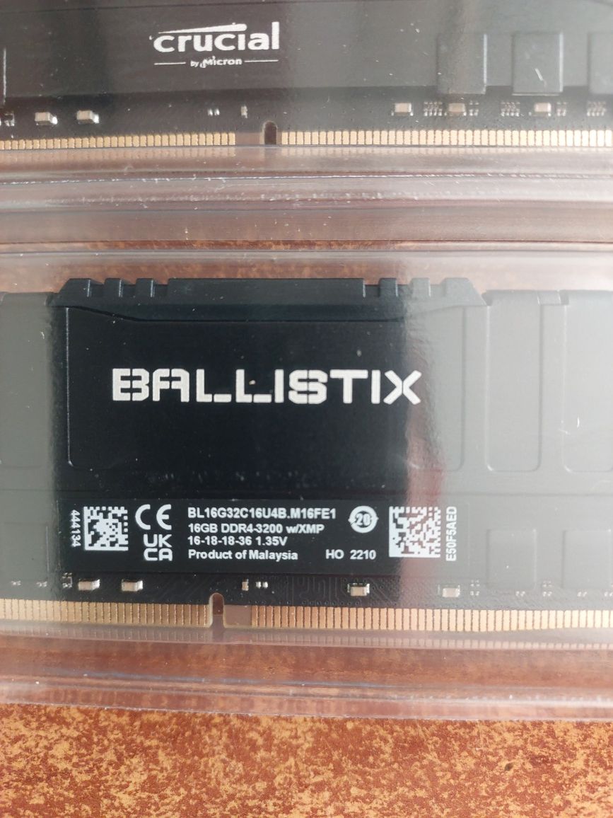 HyperX/Corsair  ddr4 32gd (2х16) 3200mhz