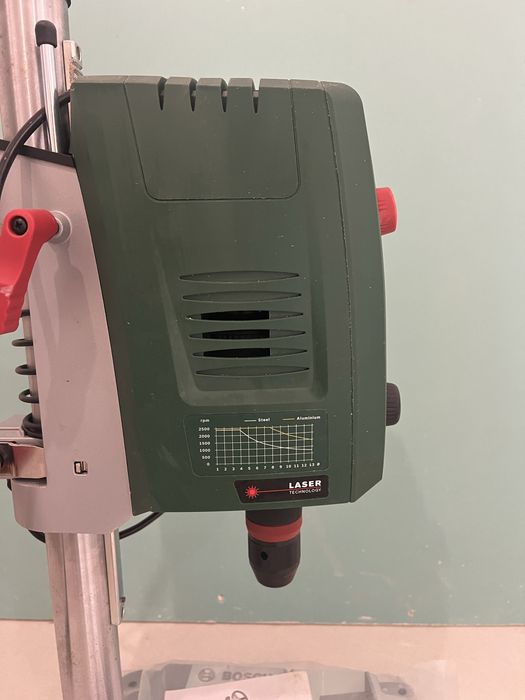 Berbequim de Coluna Bosch PBD 40 — NOVO, nunca usado