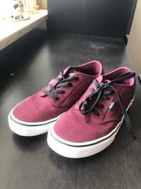 Bordowe buty Vans