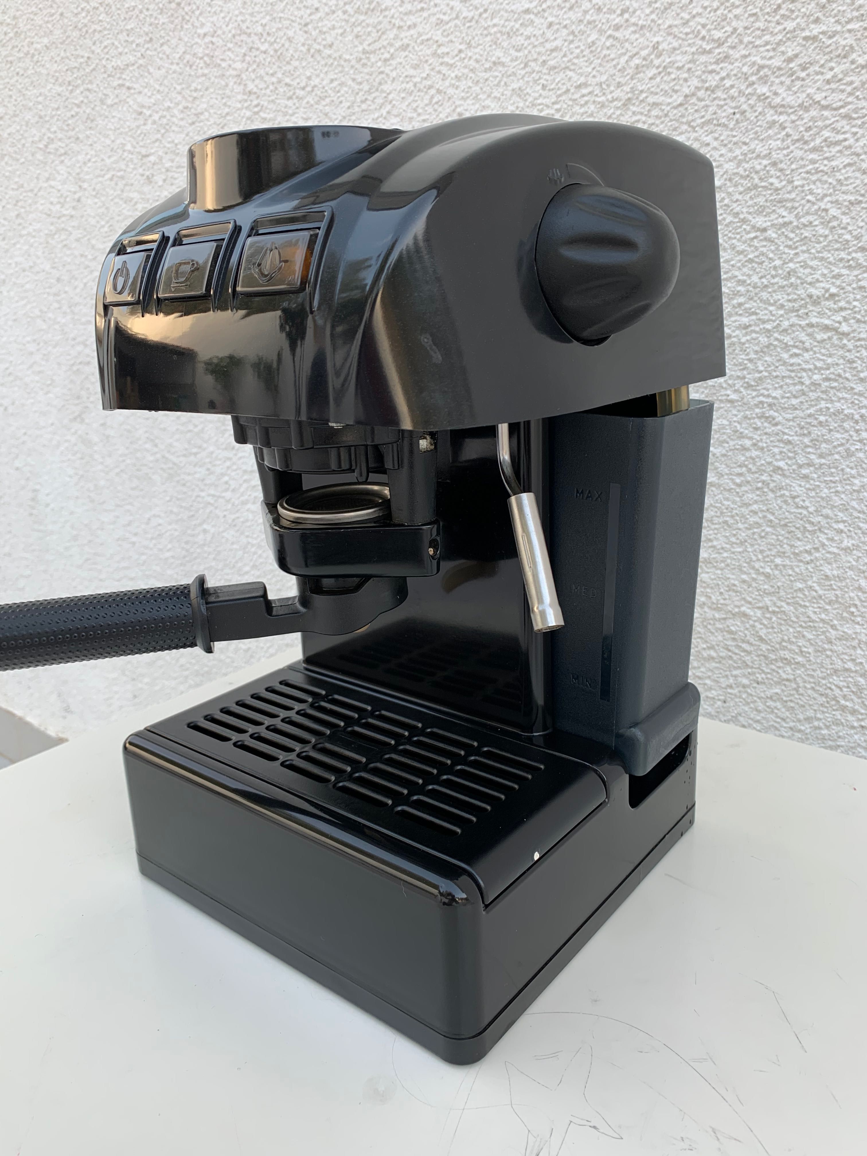 Máquina de café em pastilha