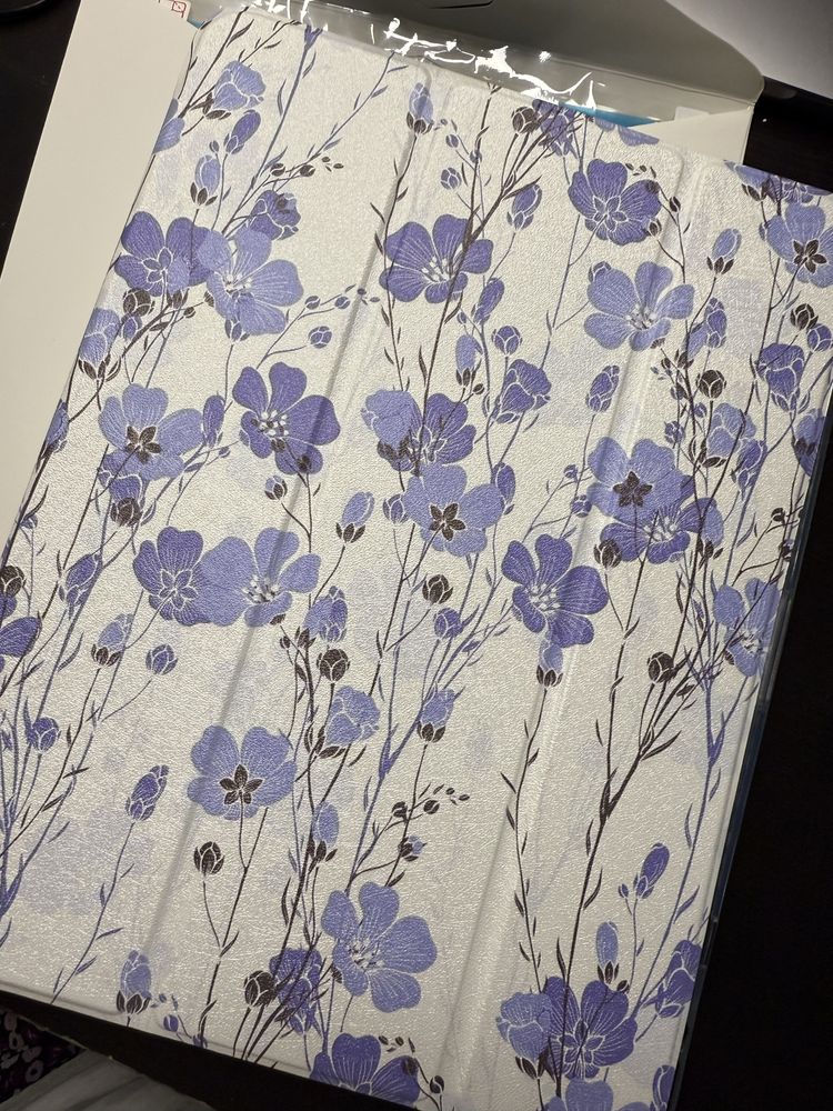 Etui + 7 folii ochronnych do iPada Pro 11” (2020)