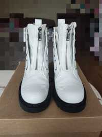 UGG оригінальні, осінні чоботи білі, 23мс,36 розмір