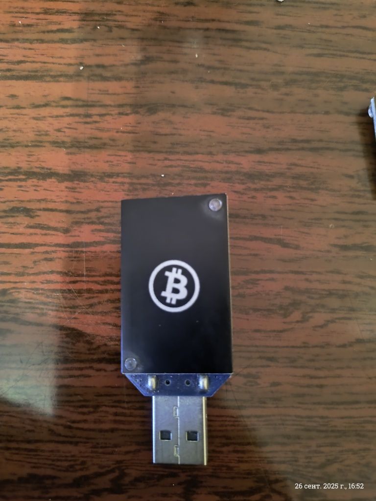 USB ASIC-майнер для Bitcoin (колекційний, робочий)