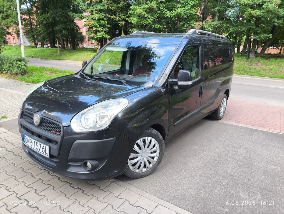 Fiat Doblo Fiat Doblo long maxi. Klima, bogate wyposażenie. Niski przebieg slnika