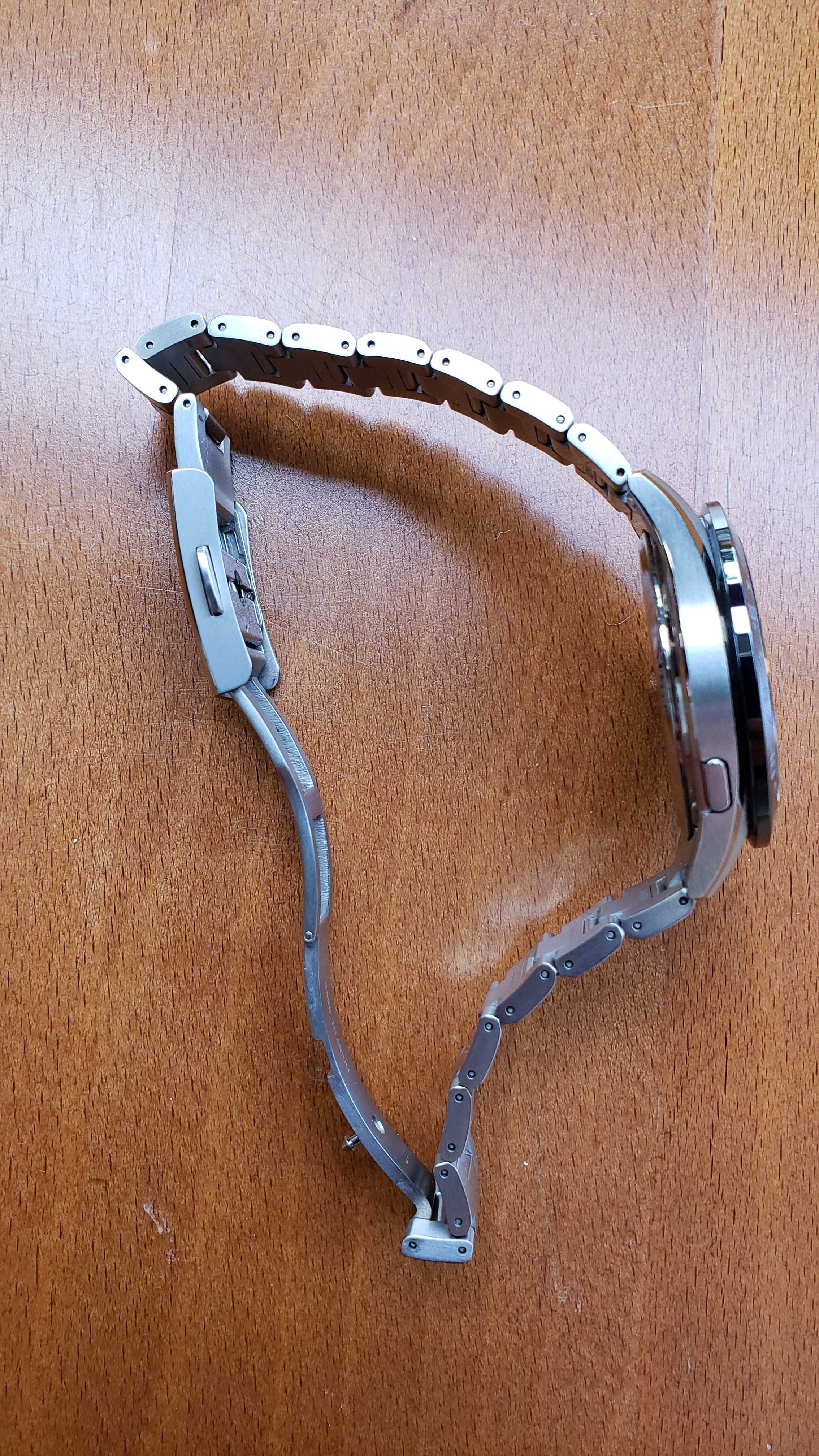 Годинник Casio OCW-T3000A-1AJF