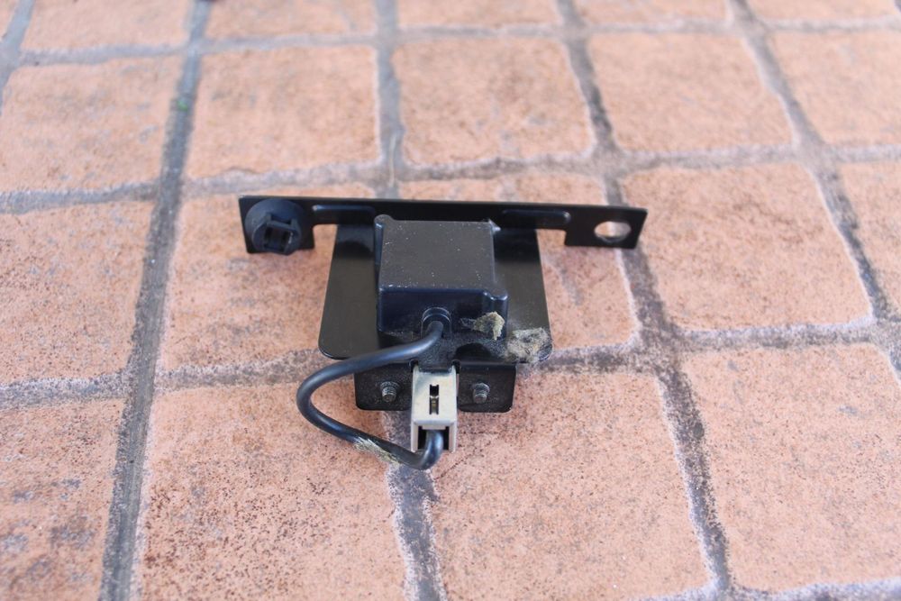 ANTENA GPS VOLVO XC70 I 9459451