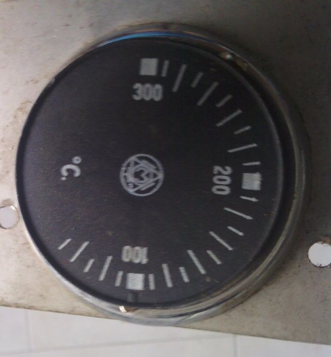 Relógio elétrico ou Transformador corrente alterna ou termostato 300C