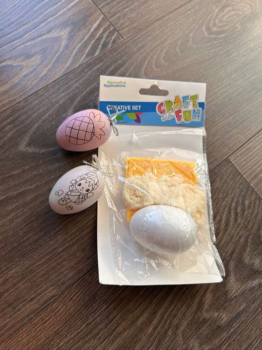 Zestaw kreatywny rękodzieło kurczak z filcu, jajka do malowania