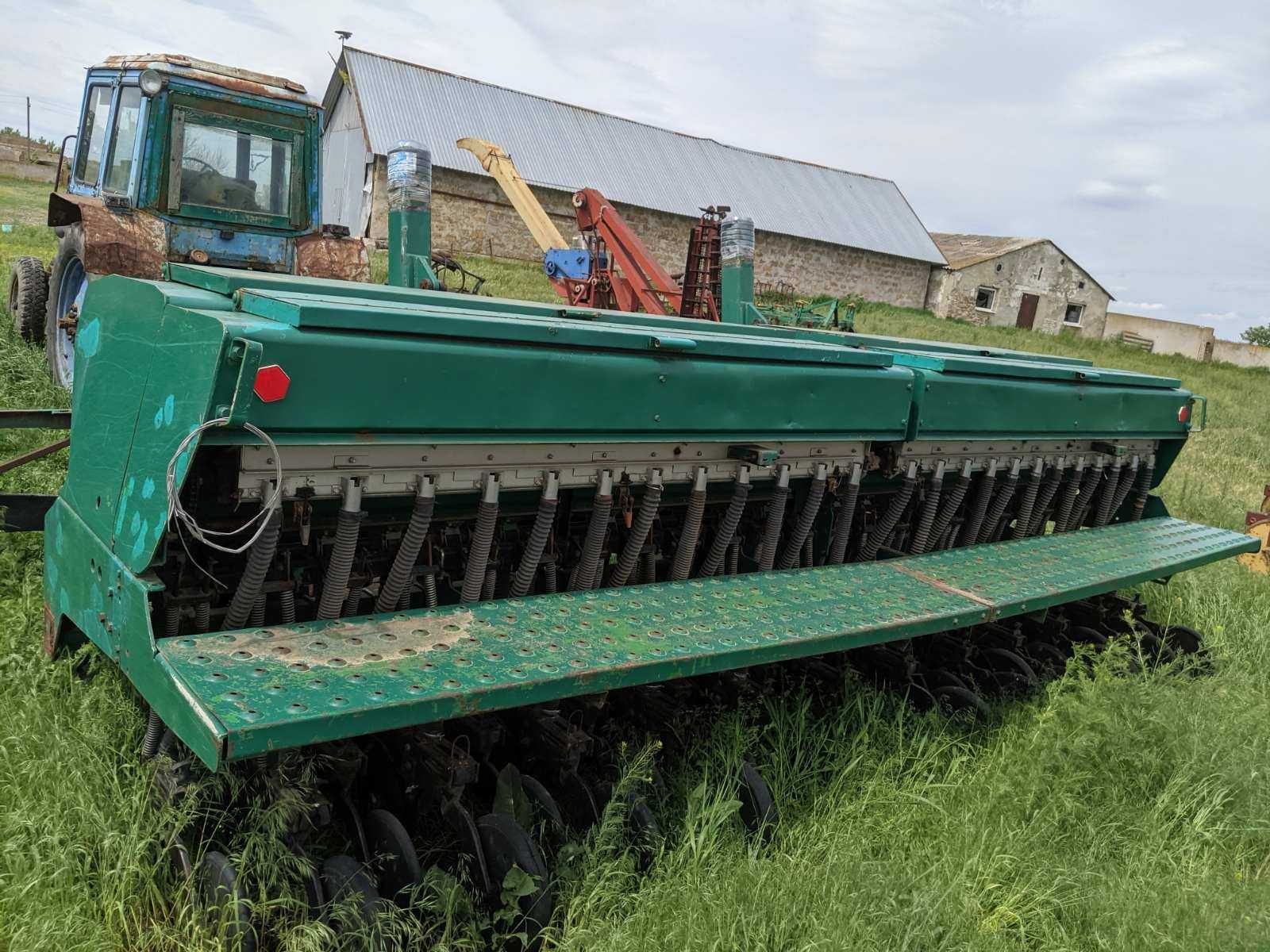 Продам сівалку Гін Плейс 20000
