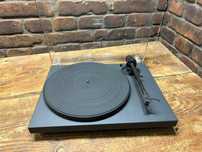Gramofon Pro-Ject Audio System Essential II Manualny
