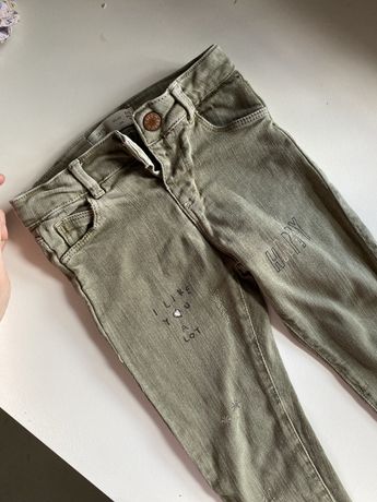 Slodkie jeansy khaki ZARA postarzane jesien 2/3 lata