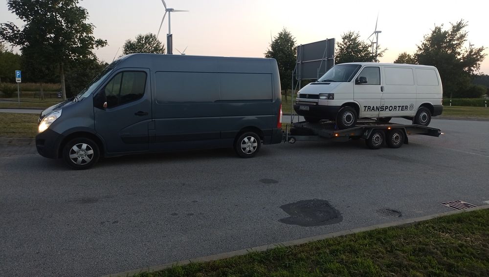 Autolaweta pomoc drogowa holowanie transport laweta