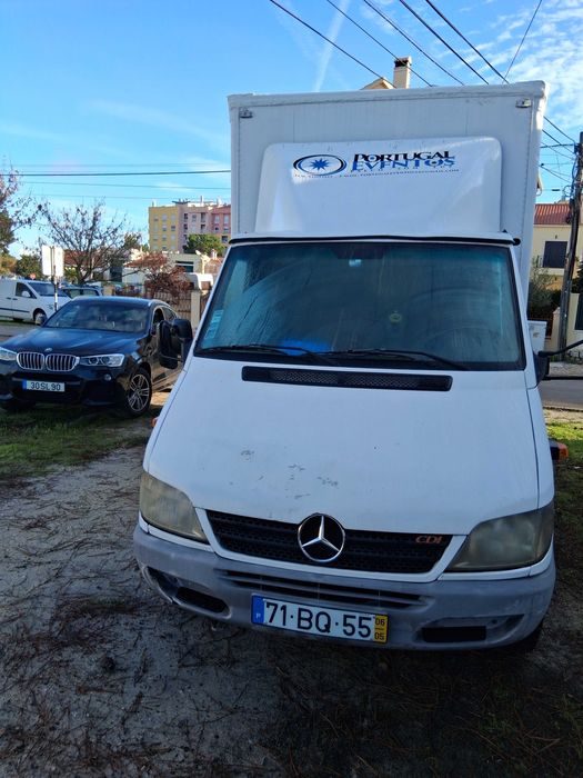 MERCEDES Sprinter 416 CDI com plantaforma elevatoria revista na marca