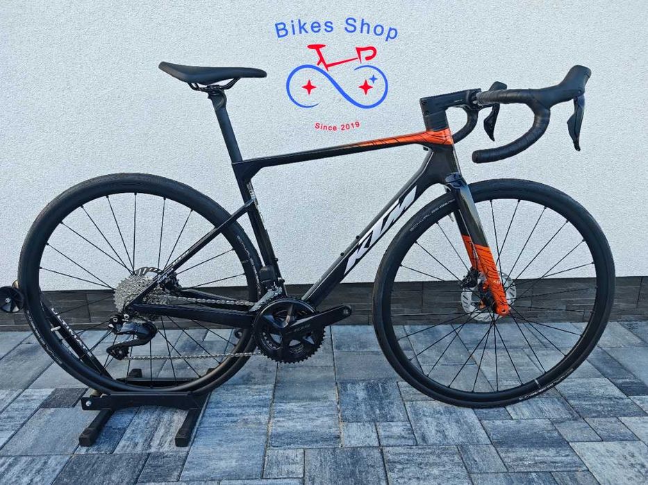 KTM Revelator Shimano 105 Di2 52cm karbon Powystawowy Rower szosowy