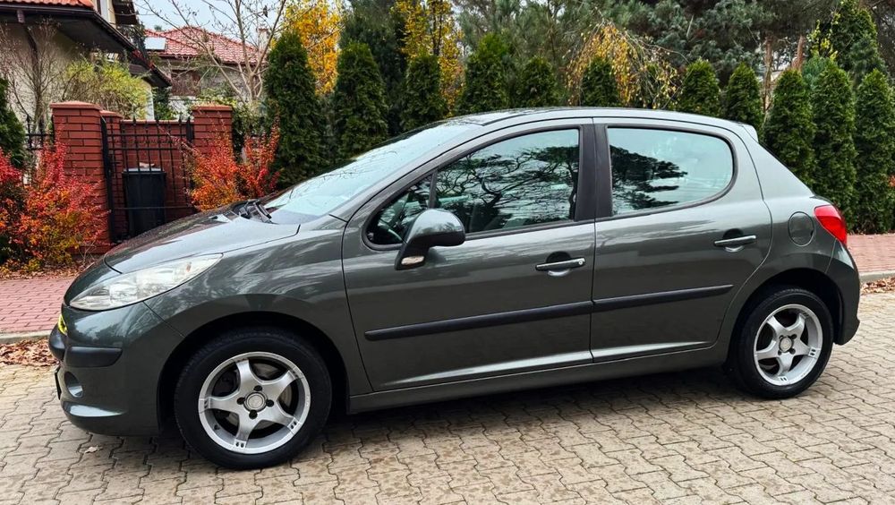 Peugeot 207 1,4B 95koni / Bardzo Zadbany / Zero Rdzy / Klima / Do Jazdy / Salon PL