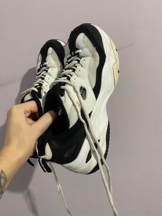 Жіночі кросівки скечерс