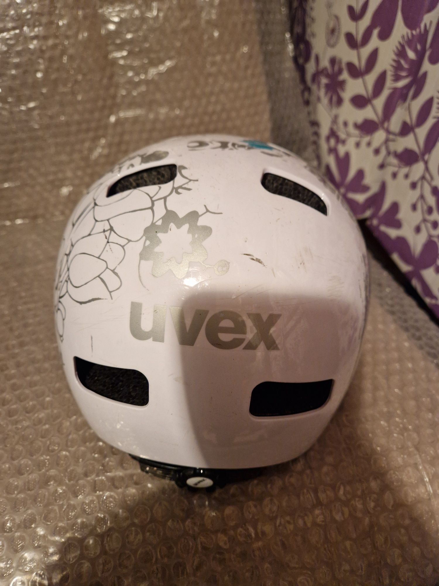 Kask dziecięcy Uvex 51-55