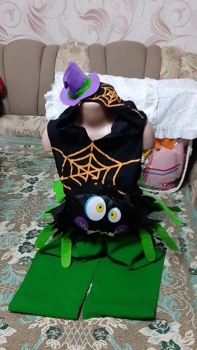 Продам новогодний костюм