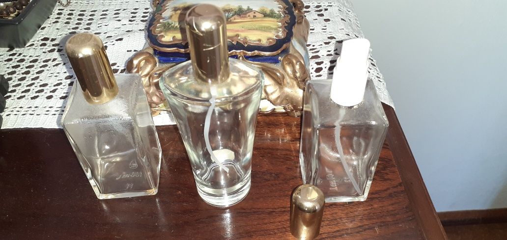 frascos perfume + loiças + guarda jóias desde 0,50€