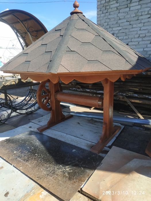 Продаються дашки  на криниці ,качелі ,мангали.