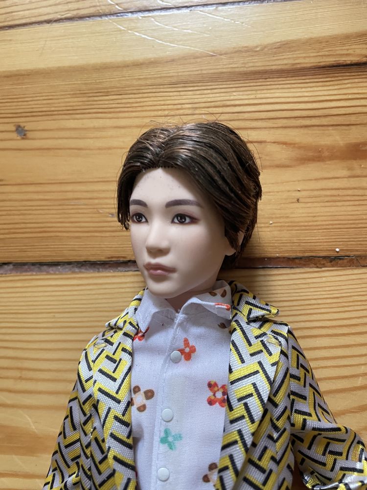 Mattel BTS lalka Suga Idol Doll