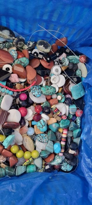 Caixa 15 kgs peças variados bijuteria