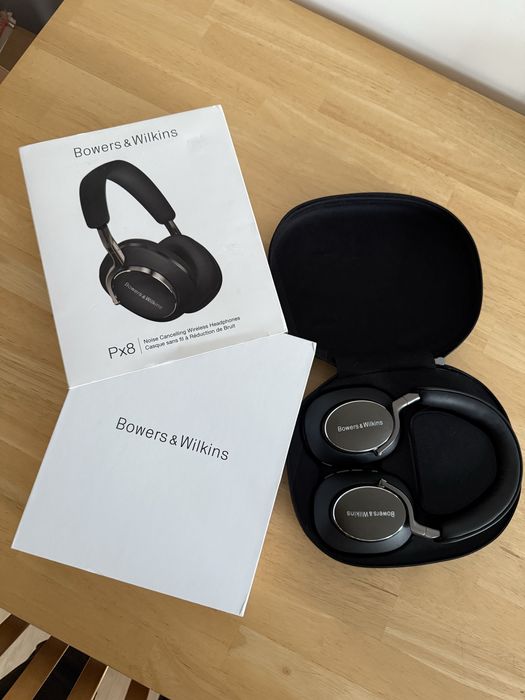 bowers wilkins px8