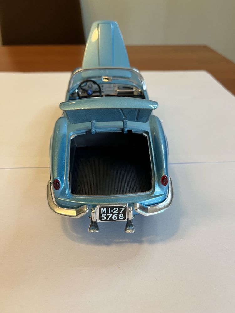 Burago - Lancia Aurelia B24 Spider (1955) 1:18 Azul - Diecast