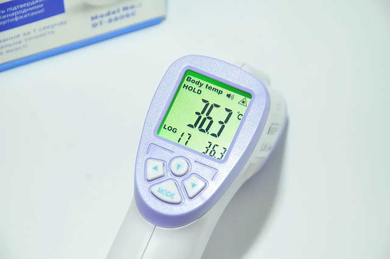 Термометр медицинский Non contact DT-8806C инфракрасный бесконтактный