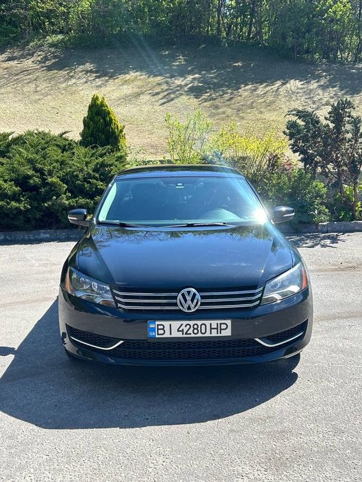 Продам доглянутий, сімейний PASSAT, у власності майже 3 роки.