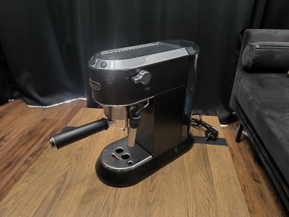 Ekspres DeLonghi Dedica