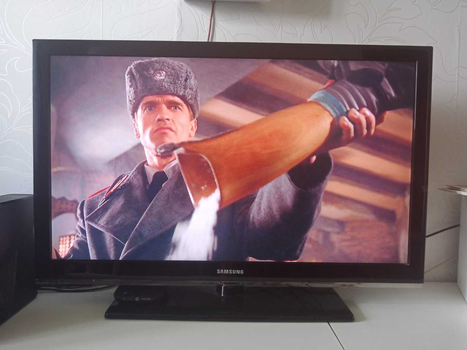 Телевизор Samsung LE-40C530 в отличном состоянии, 40 дюймов, Full HD