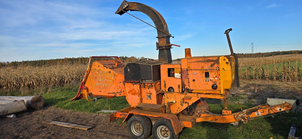 Rębak Vandaele TV250 diesel, 1998 r., 2 850 mth, na przyczepie