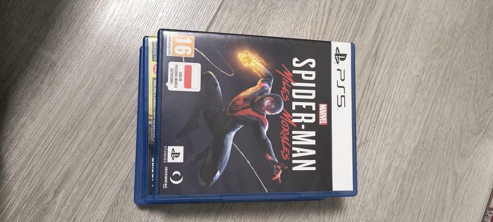 Gra na ps5 Spider Man Miles Morales