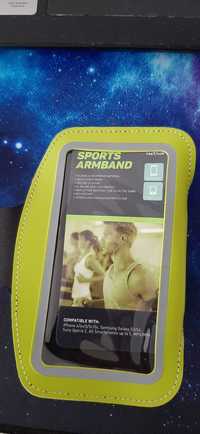 Uchwyt na telefon z opaska sportową