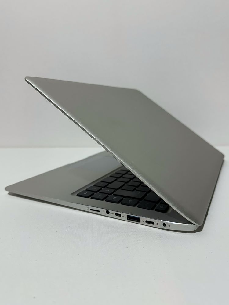 Ноутбук Terra Mobile 1460p