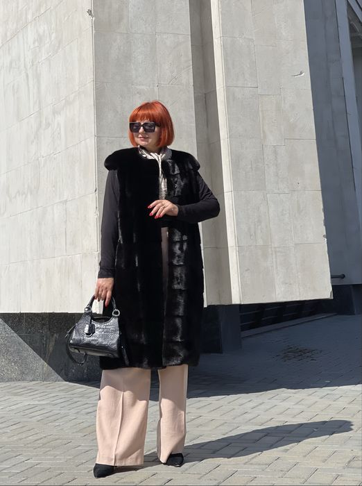 Black glama шуба жилет GF Ferre 110 см р. С-М