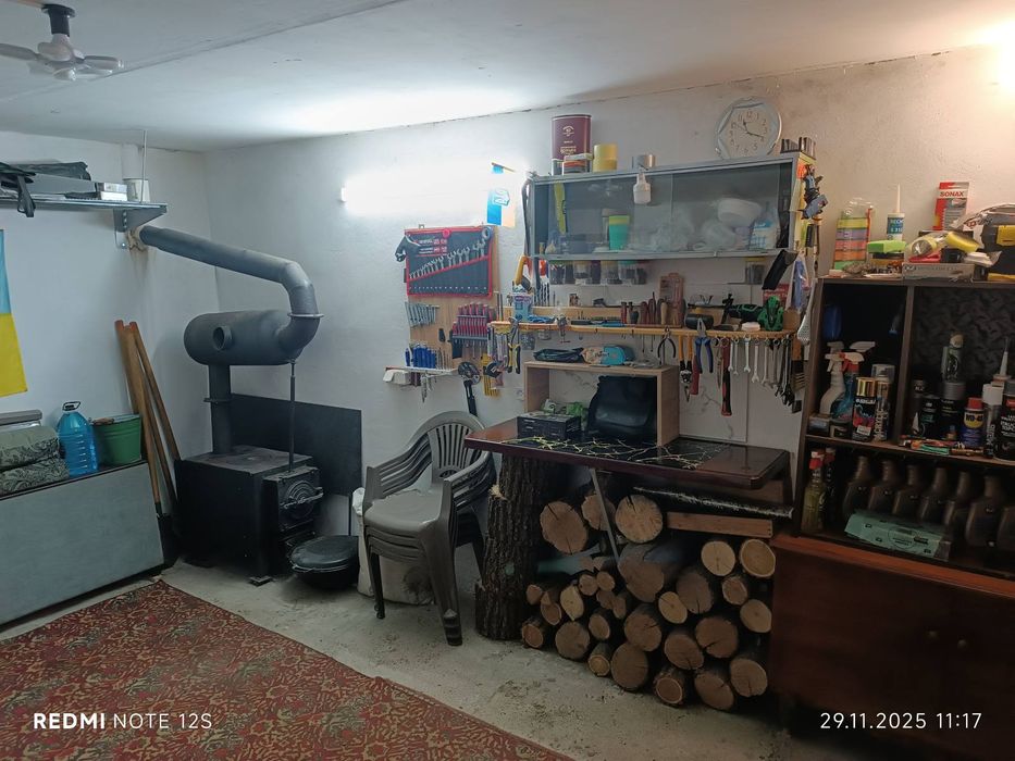 Продам капітальний гараж