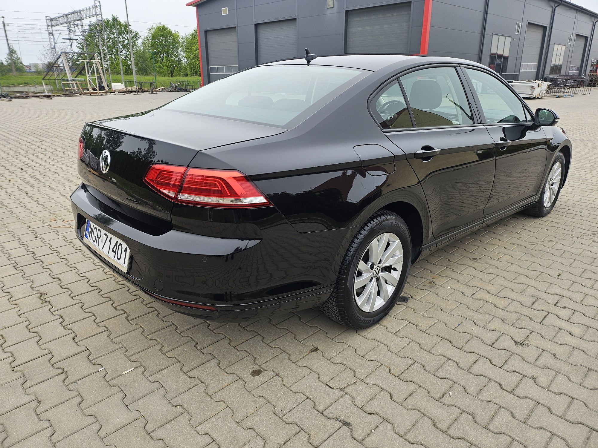 Volkswagen Passat B8 z Polskiego salonu w bardzo dobrym stanie.