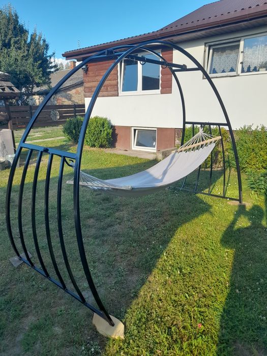 Hamak ogrodowy metalowy