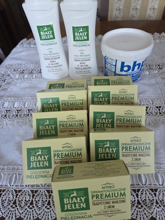 9 Mydeł Biały Jeleń  100g PREMIUM.  2 żele do pod prysznic